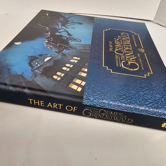 The Art of Fantastic Beasts: The Crimes of Grindelwald - Hardcover DERMOT POWER - Picture 3 of 16